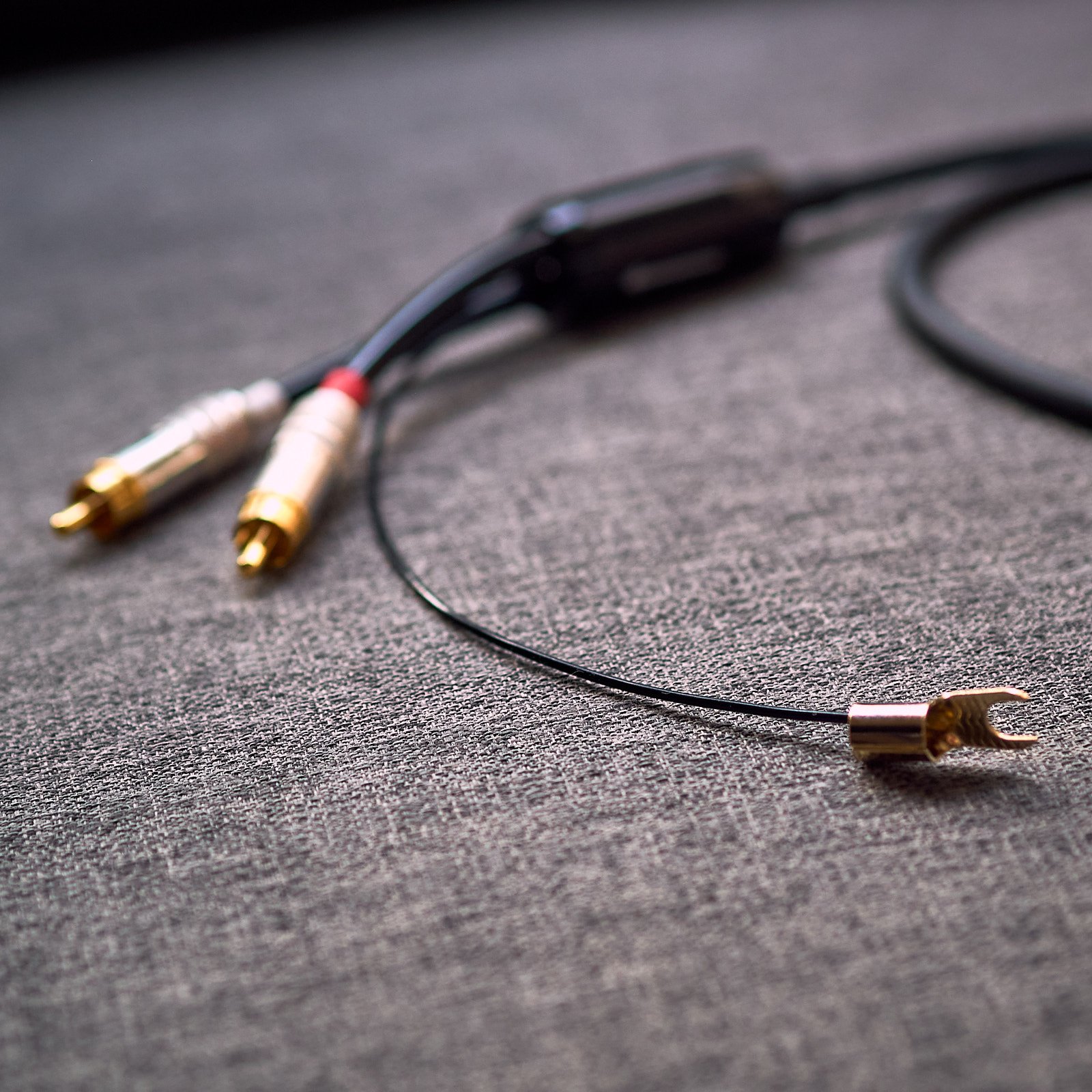 Gotham GAC-4/1 Starquad Tonearm Cable EIZZ Female DIN 5 with Switchcraft RCA - Image 3