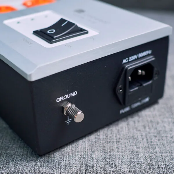 Muzishare P-10 High Fidelity Isolated AC Noise Filter with Grounding Post Power Strip Conditioner - Image 5