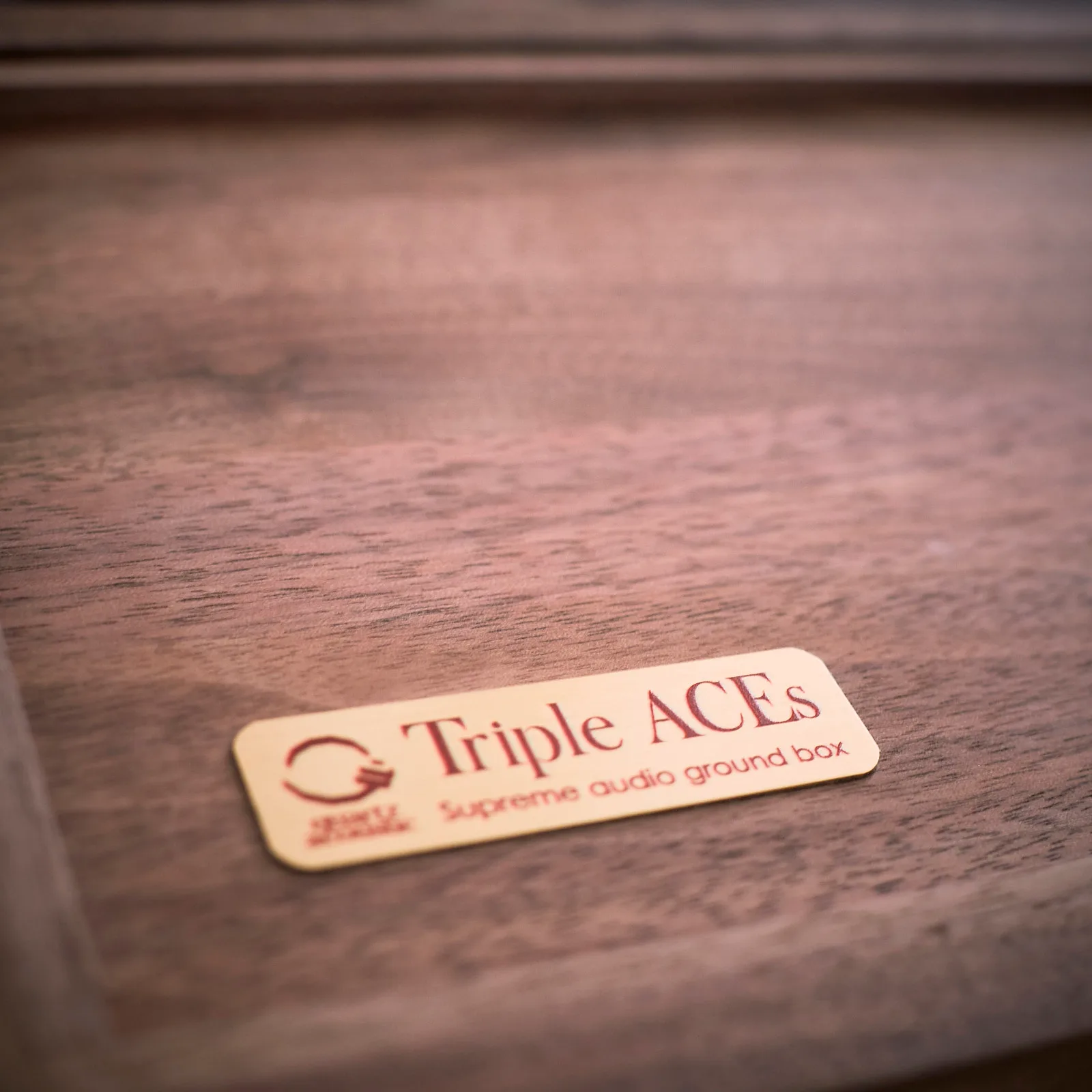 QA Triple Aces Supreme Audio Ground Box with 4N Purity Triple Metal Solid Core Grounding Cable - Image 2