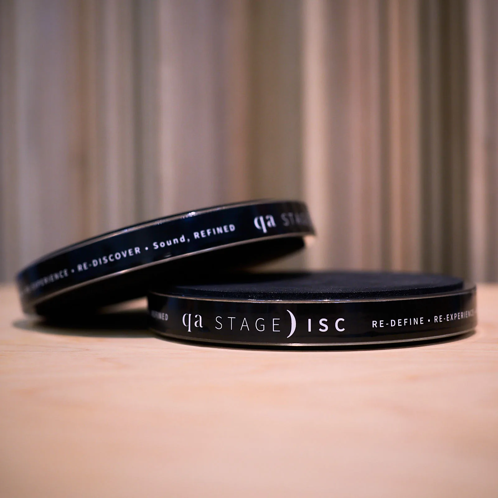 QA StageDisc – Bespoke EMI Absorber Engineered for Refining HiFi Precision and Musical Immersion in Audiophile Systems